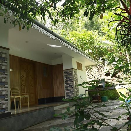 Nature Villa Anachal ภายนอก รูปภาพ